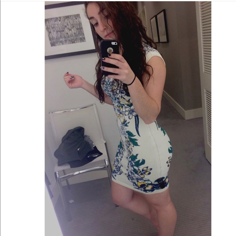 CLOSET CLEANOUT BCBG Bodycon Dress